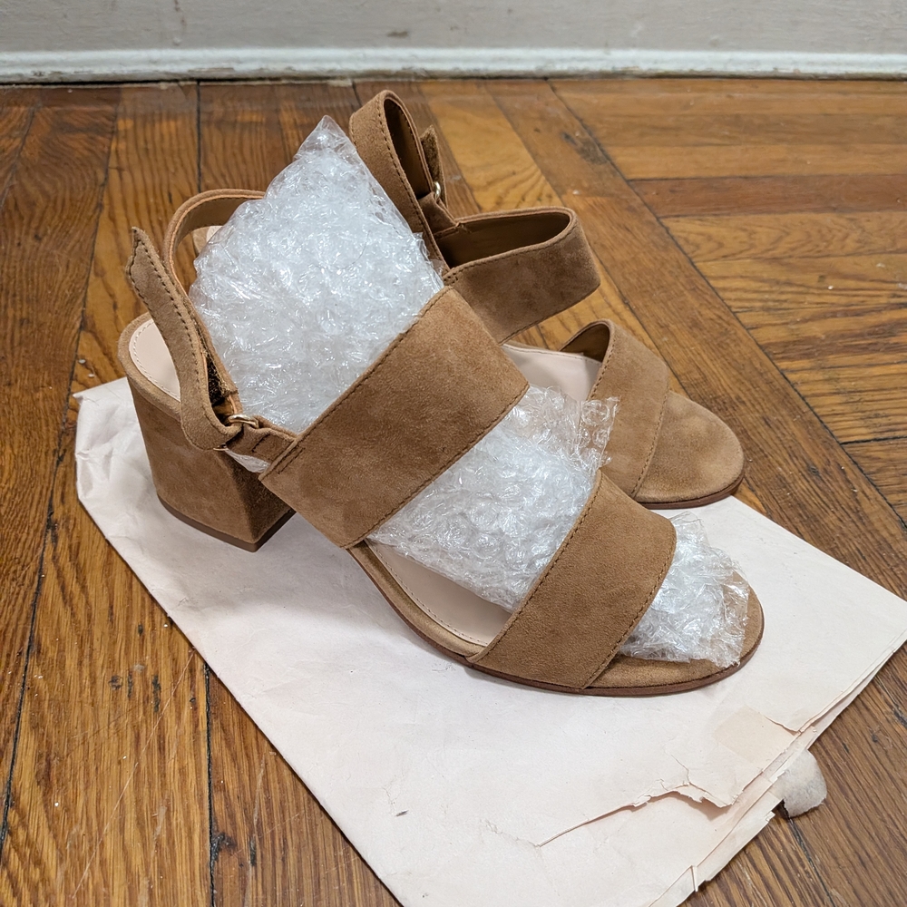 Suede Block Heel Sandals in Tan